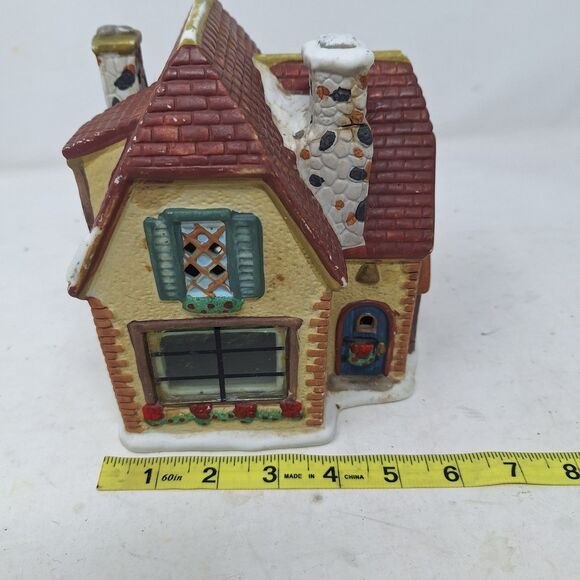 Vintage Longrich Ltd Christmas Village House Porcelain 7 Inch Painted Decoration - Picture 7 of 10
